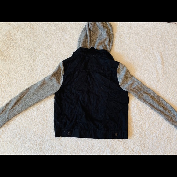 Light jacket - Picture 2 of 2